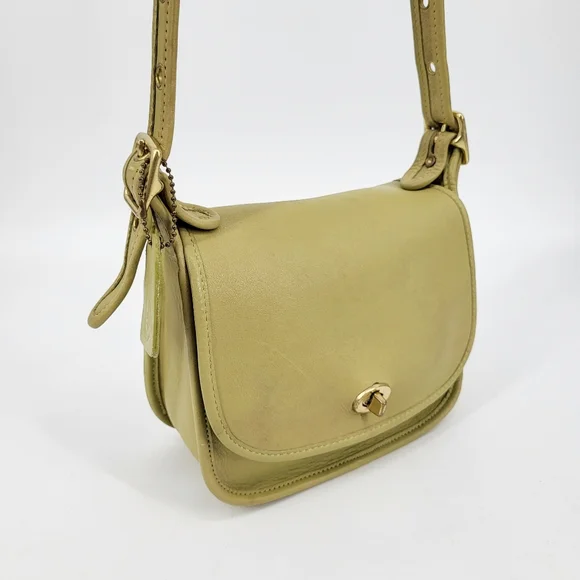 Vintage Coach Legacy Small Fold Over Flap Shoulder Bag Purse Green